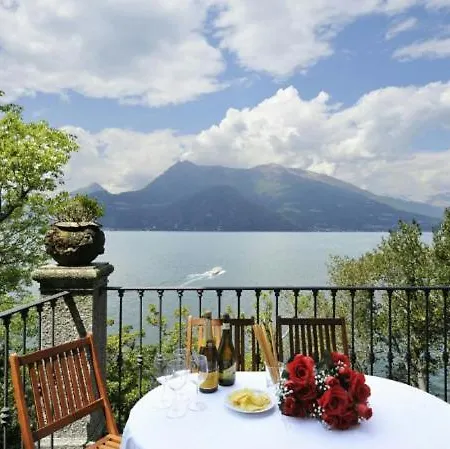 Villa Sleeps 6 Air Con Varenna